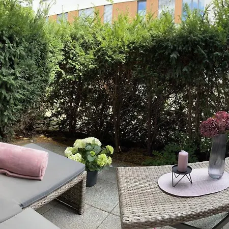 Aner 1 Stilvolle In Dresden-loschwitz Apartment *
